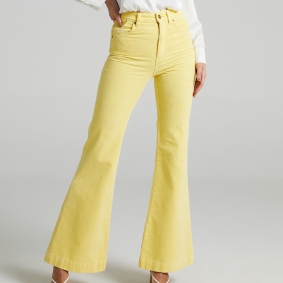 Rolla's yellow corduroy Eastcoast Flare high rise pants size 29 x 31.5 inches - Picture 1 of 14